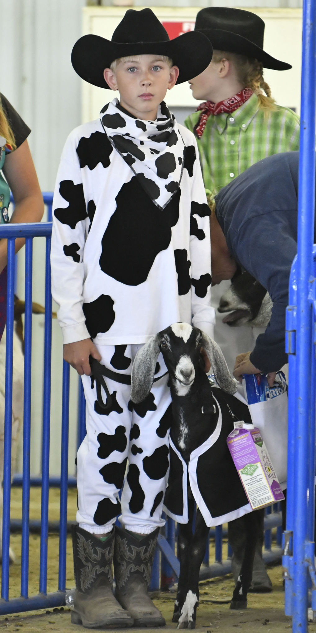 071118 County Fair Costumes 02.jpg
